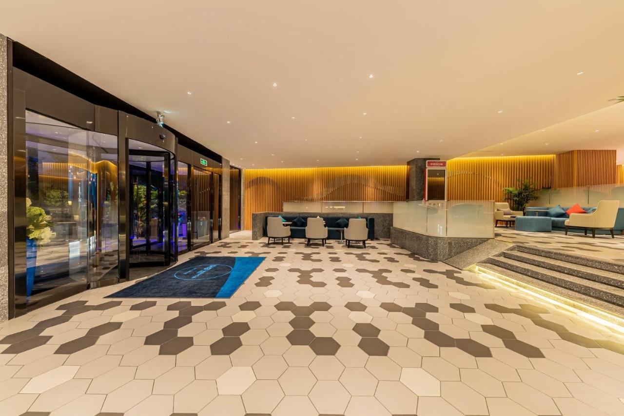 Holiday Inn Express Yichang Riverside By Ihg Dış mekan fotoğraf